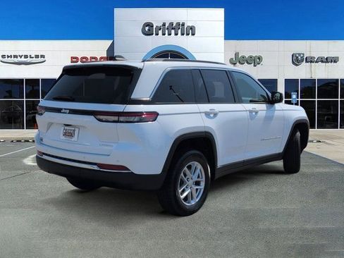 New 2026 Jeep Grand Cherokee Laredo X image 4