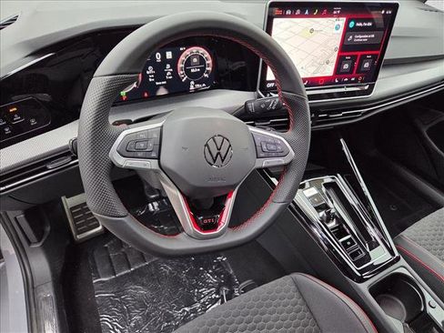 New 2026 Volkswagen Golf SE image 3