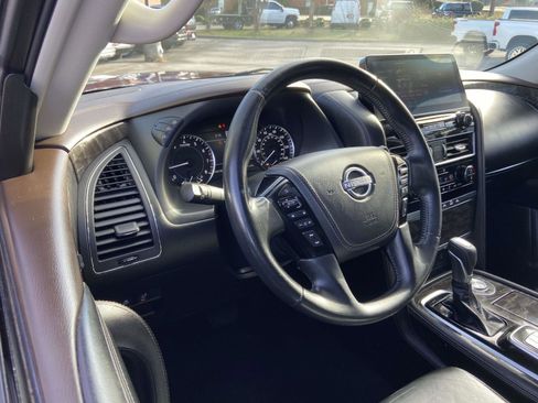 Used 2021 Nissan Armada Platinum image 2