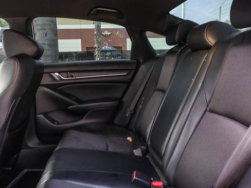 Used 2018 Honda Accord Sport image 23