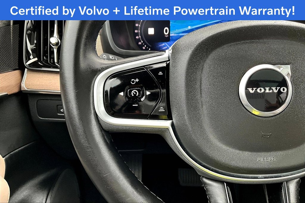Used 2025 Volvo XC90 B6 Plus AWD/4WD image 26