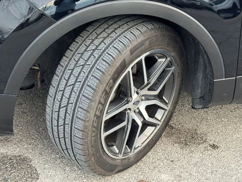 Used 2017 Ford Explorer Sport w/ Equipment Group 401A image 41