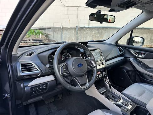 Certified 2023 Subaru Forester Limited image 2