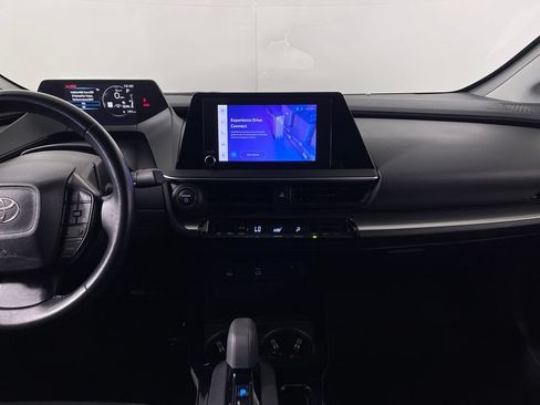 Certified 2024 Toyota Prius LE FWD image 15