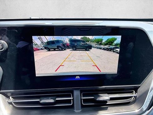 Used 2024 Chevrolet Trax ACTIV FWD image 22