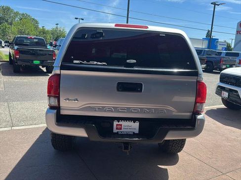 Certified 2020 Toyota Tacoma SR w/ SR Convenience Package AWD/4WD image 6