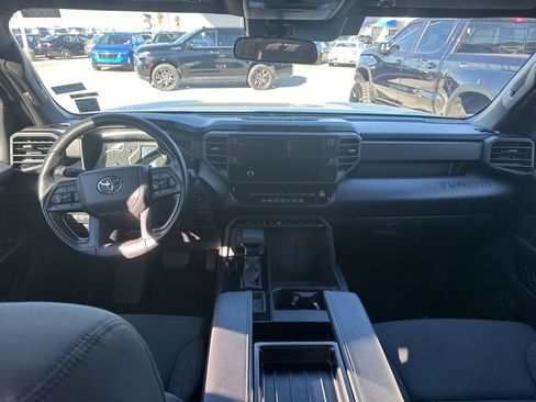 Used 2025 Toyota Tundra SR w/ SR Tow Package AWD/4WD image 9