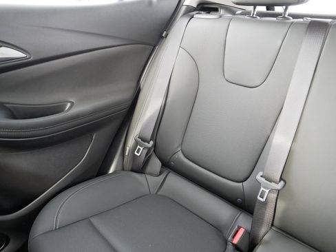 Used 2024 Buick Encore GX Sport Touring w/ Advanced Technology Package image 12