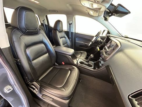 Used 2021 Chevrolet Colorado Z71 w/ Safety Package image 18