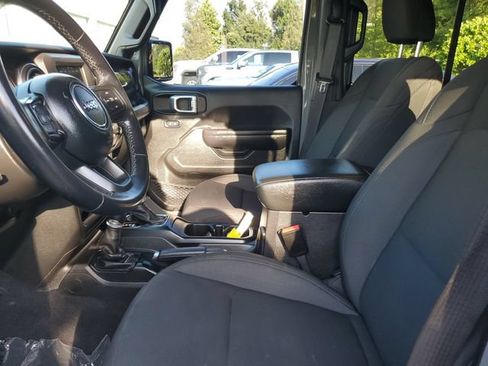 Used 2021 Jeep Wrangler Unlimited Sport AWD/4WD image 17