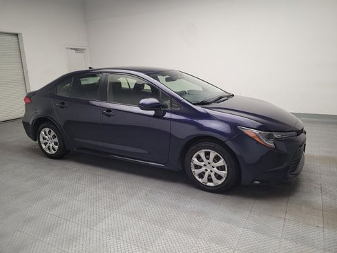 Used 2023 Toyota Corolla LE FWD image 11