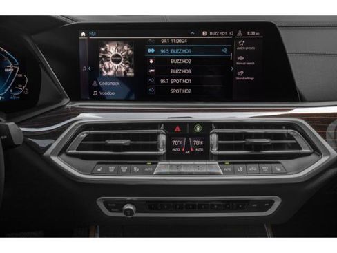 Used 2022 BMW X5 xDrive45e w/ M Sport Package AWD/4WD image 13