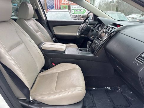 Used 2014 MAZDA CX-9 Touring image 15