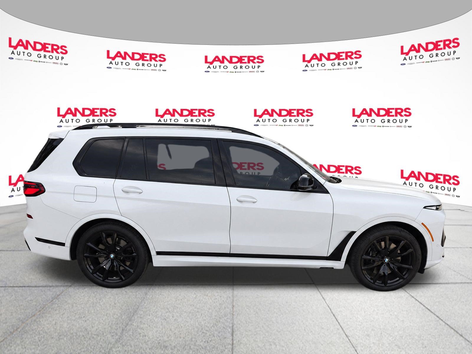 Used 2023 BMW X7 M60i w/ Executive Package AWD/4WD image 4