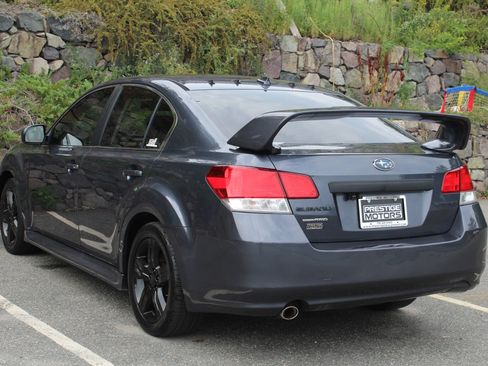 Used 2014 Subaru Legacy 2.5i Premium w/ Moonroof Package AWD/4WD image 7