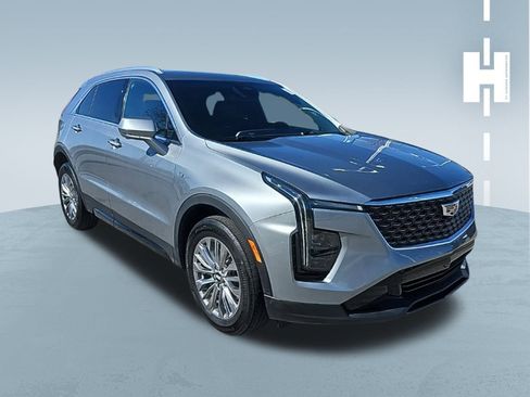 Used 2025 Cadillac XT4 Premium Luxury image 1