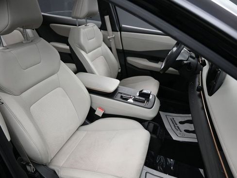 Used 2023 Nissan Ariya EMPOWER+ image 40