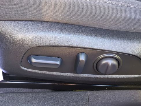 Used 2023 Chevrolet Malibu LT image 33