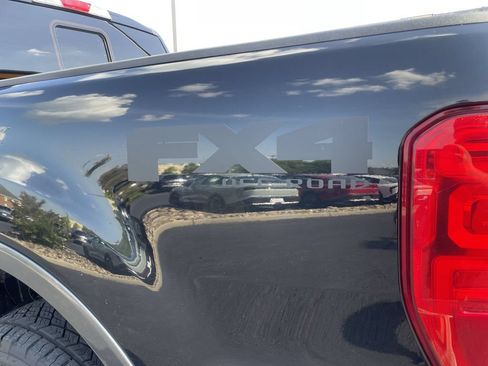 Used 2019 Ford Ranger XLT w/ Equipment Group 302A Luxury AWD/4WD image 7