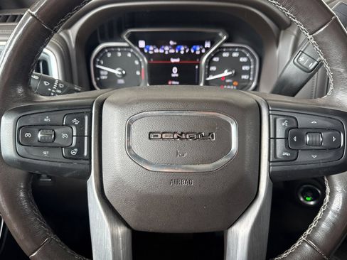 Used 2020 GMC Sierra 1500 Denali w/ Denali Ultimate Package AWD/4WD image 33