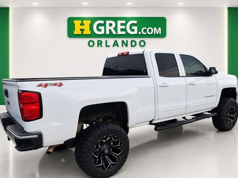 Used 2018 Chevrolet Silverado 1500 LT AWD/4WD image 6