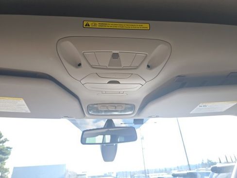 Used 2014 Ford Transit Connect Titanium image 20