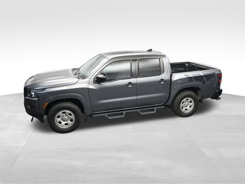 Used 2022 Nissan Frontier S w/ Technology Package RWD image 19