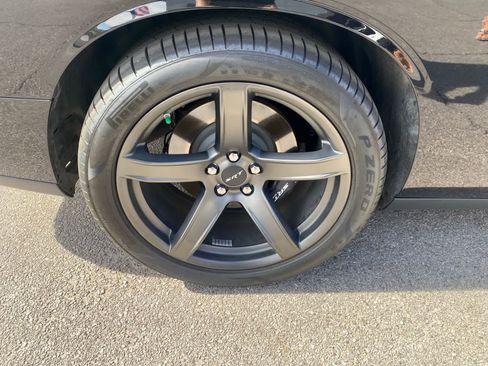Used 2023 Dodge Challenger SRT Hellcat RWD image 5