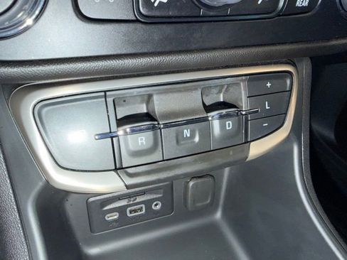 Certified 2023 GMC Terrain Denali AWD/4WD image 18