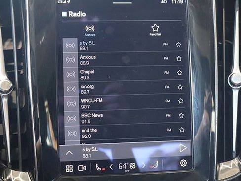 Used 2024 Volvo S60 B5 Plus AWD/4WD image 31