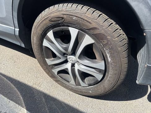 Used 2016 Toyota RAV4 LE image 12