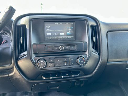 Used 2019 Chevrolet Silverado 2500 W/T w/ WT Convenience Package image 22