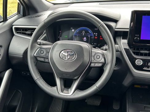 Used 2026 Toyota Corolla Cross AWD Hybrid image 36