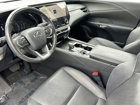 Used 2024 Lexus RX 350 Premium w/ Cold Area Package FWD image 4