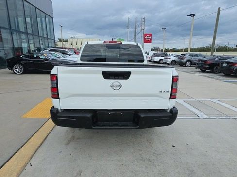 Used 2025 Nissan Frontier S image 6
