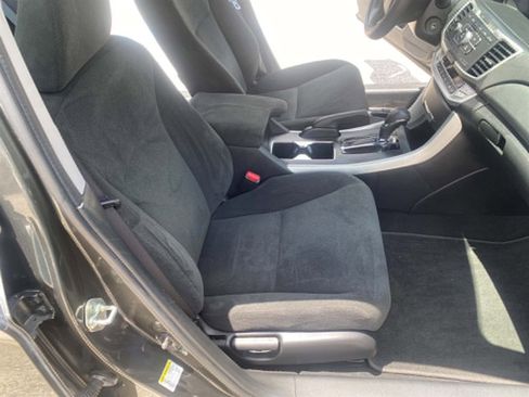Used 2013 Honda Accord LX image 16