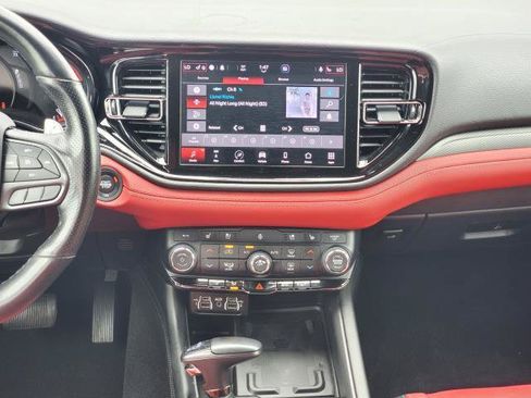 Used 2022 Dodge Durango R/T w/ Blacktop Package AWD/4WD image 24