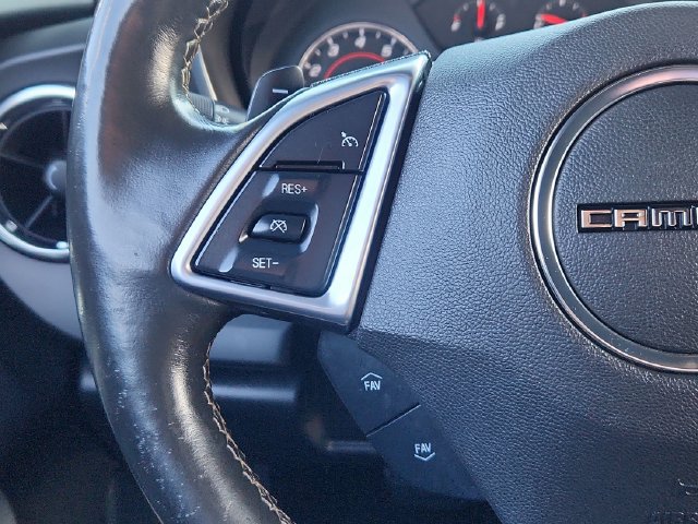 Used 2018 Chevrolet Camaro LT RWD image 35