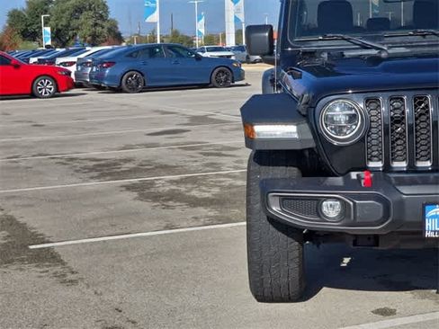 Used 2022 Jeep Gladiator Rubicon w/ LED Lighting Group image 10