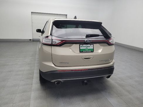 Used 2018 Ford Edge Titanium w/ Equipment Group 301A image 6