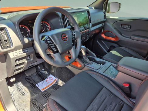 New 2026 Nissan Frontier Pro-X w/ Pro-X Convenience Package RWD image 18