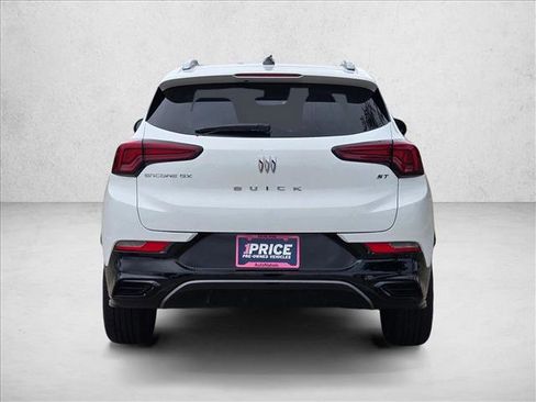 Used 2024 Buick Encore GX Sport Touring FWD image 7
