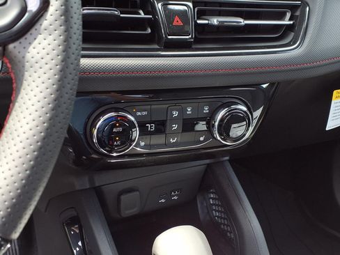 New 2026 Chevrolet TrailBlazer RS w/ Convenience Package FWD image 9