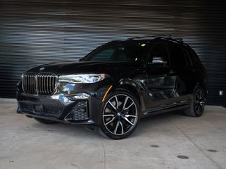 Used 2021 BMW X7 xDrive40i w/ M Sport Package AWD/4WD video 1