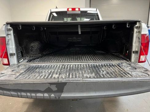 Used 2018 RAM 1500 Big Horn RWD image 16