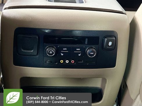 Used 2016 Chevrolet Tahoe LTZ AWD/4WD image 30