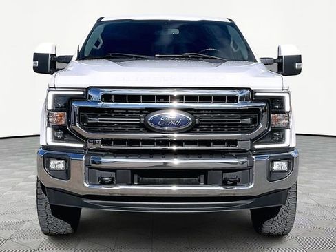 Used 2020 Ford F250 Lariat w/ Lariat Value Package image 2