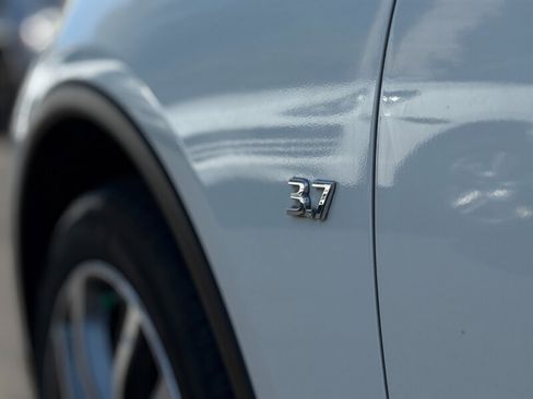 Used 2016 INFINITI QX50 2WD w/ Technology Package image 10