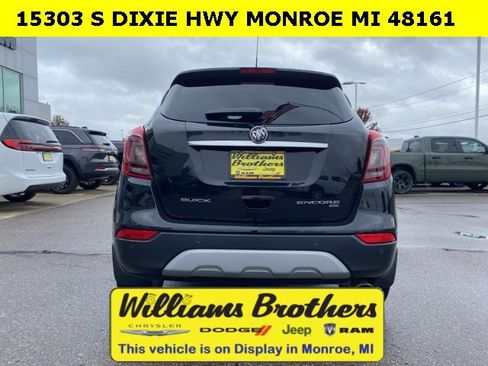 Used 2018 Buick Encore Premium w/ Experience Buick Package image 6