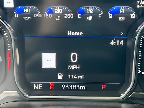 Used 2021 GMC Sierra 1500 AT4 w/ Technology Package AWD/4WD image 32
